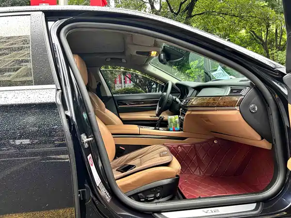BMW 7 Series 2013