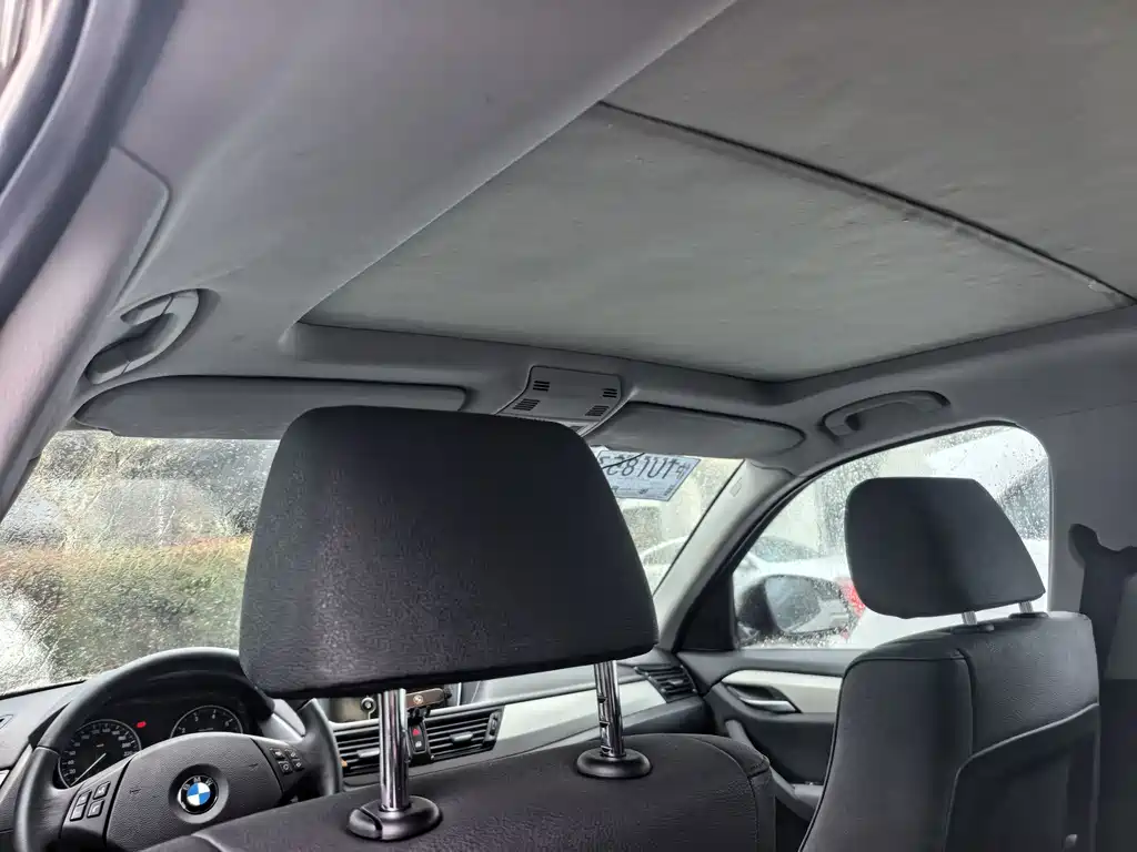 BMW X1 2014 — фото 16