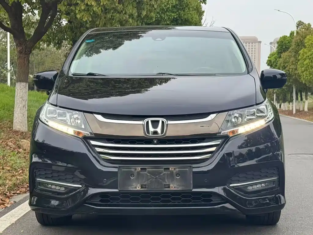 Honda Odyssey 2018 — фото 5