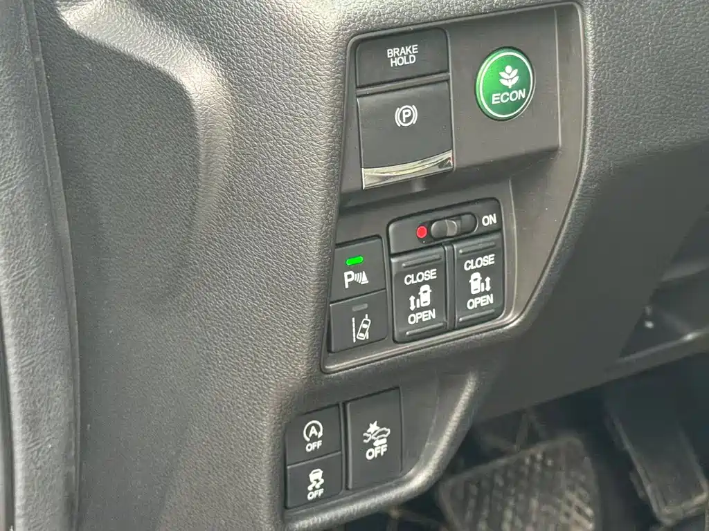 Honda Odyssey 2018 — фото 11