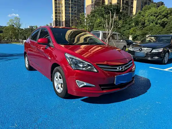 Hyundai Accent 2016