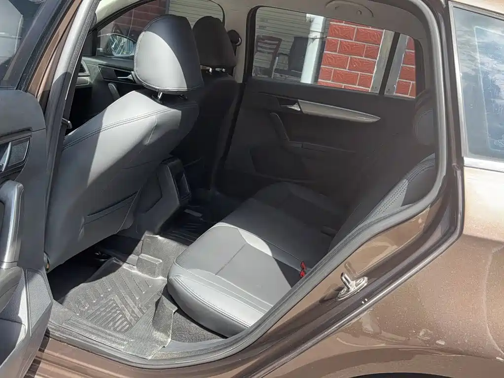 Volkswagen Gran Lavida 2015 — фото 14