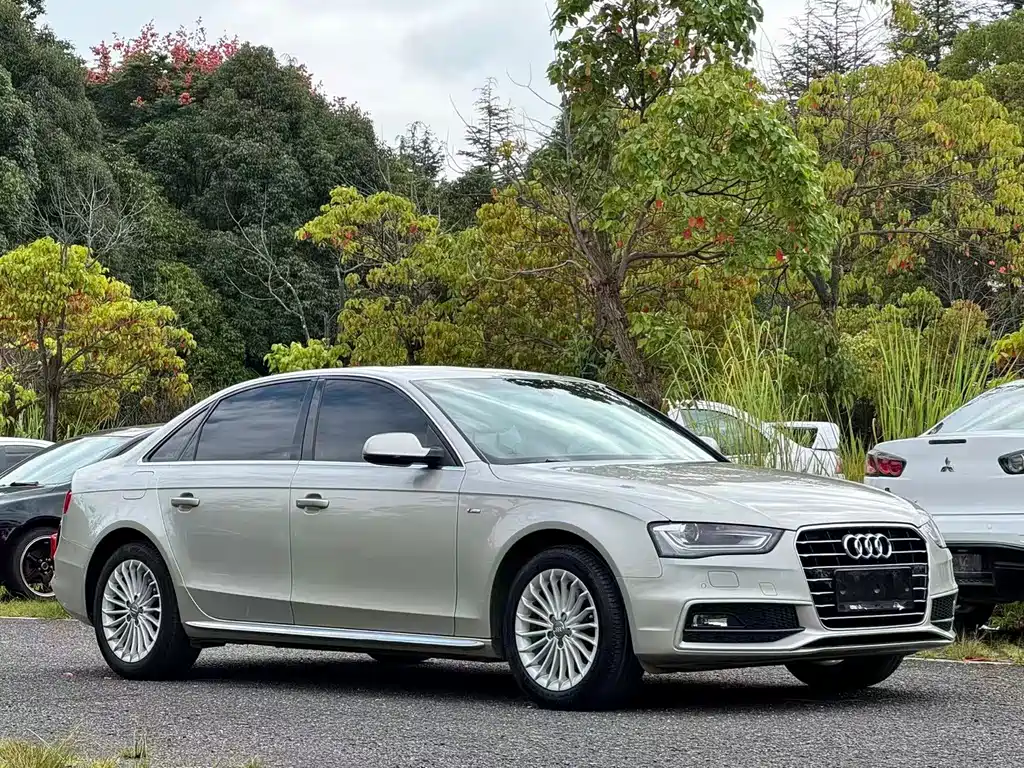 Audi A4L 2016 — фото 3