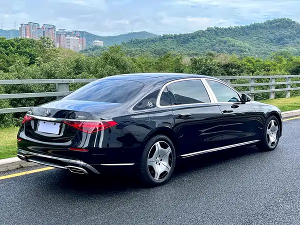 Mercedes-Benz Maybach S-Class 2023