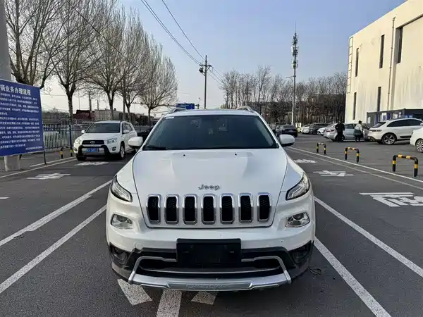 Jeep Cherokee 2017
