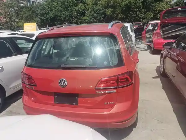Volkswagen Golf Jialu 2016
