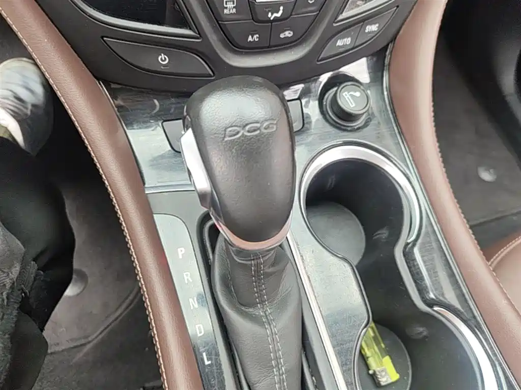 Buick Envision Plus 2021 — фото 14