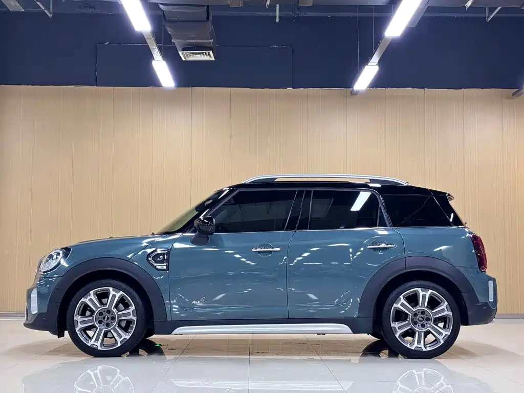 MINI Countryman 2020 — фото 10