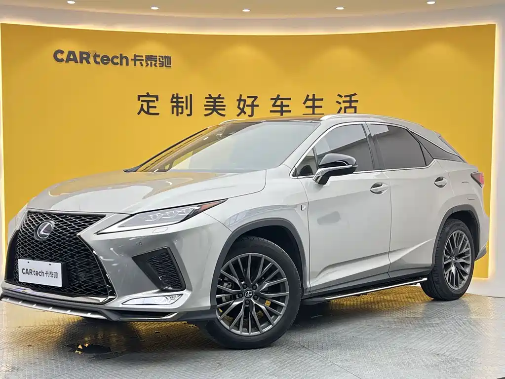 Lexus RX 2020 — фото 1