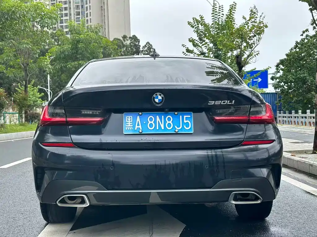 BMW 3 Series 2022