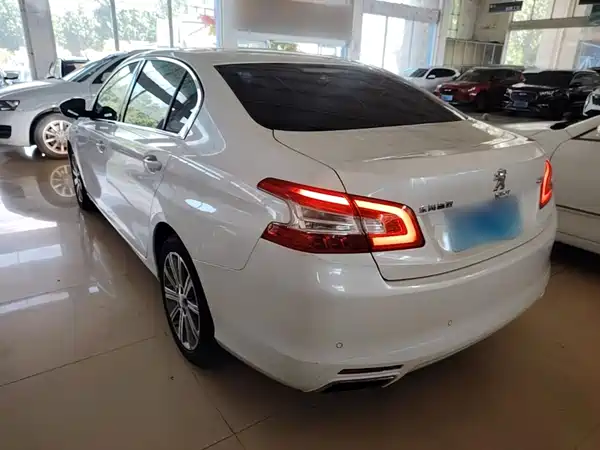 Peugeot 408 2017