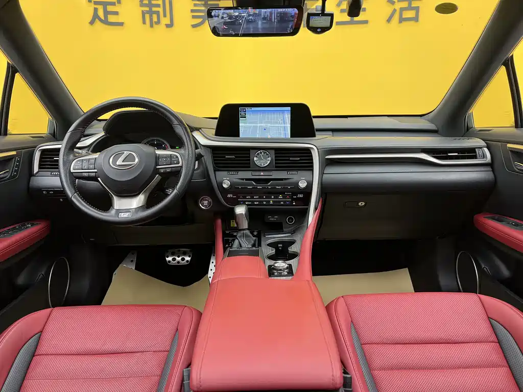 Lexus RX 2020 — фото 10