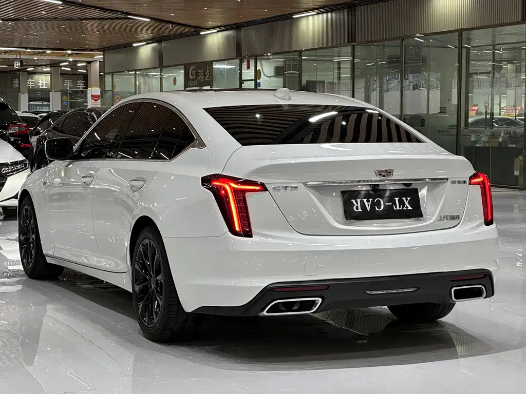 Cadillac CT5 2020 — фото 13