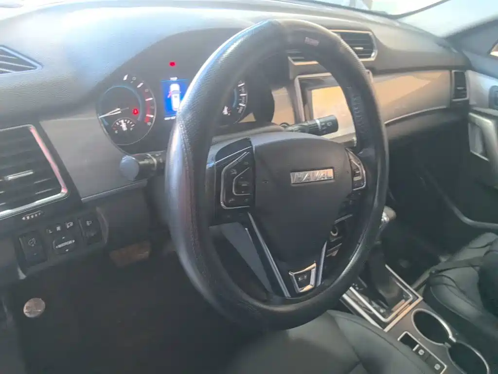 Haval H2 2015 — фото 11