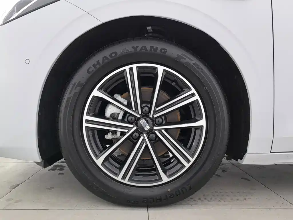 Geely Galaxy A7 EM 2026 — фото 17