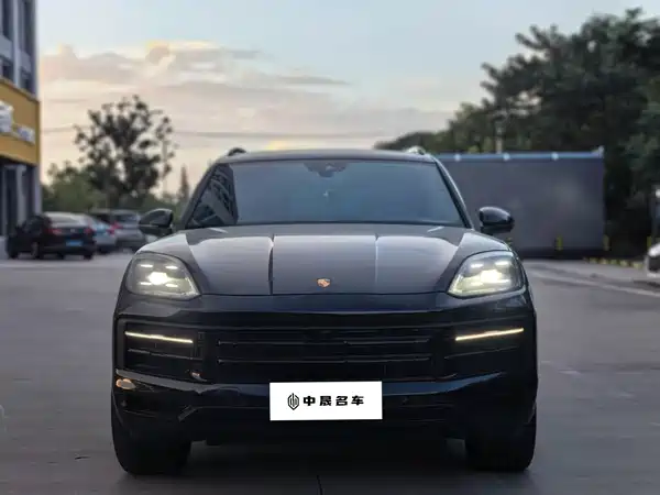 Porsche Cayenne 2023