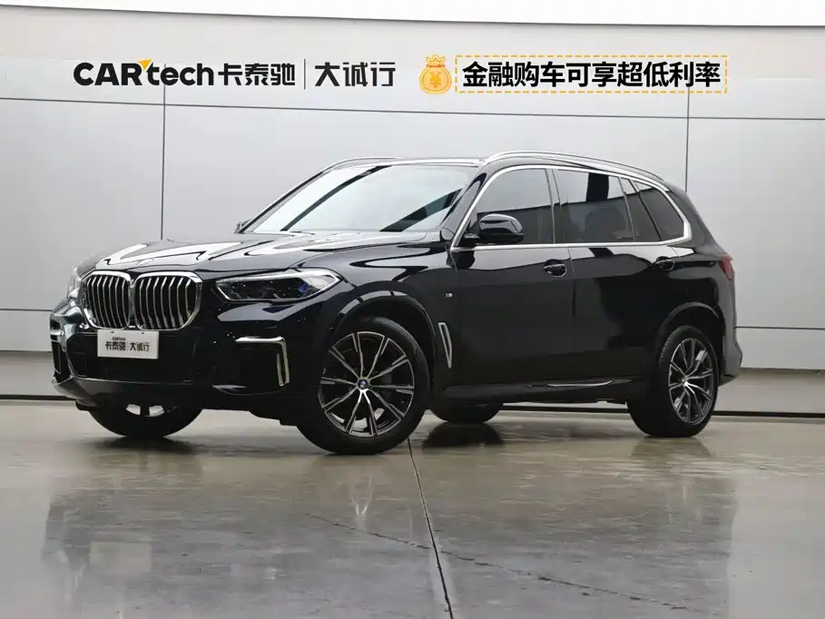 BMW X5 2022 — фото 1