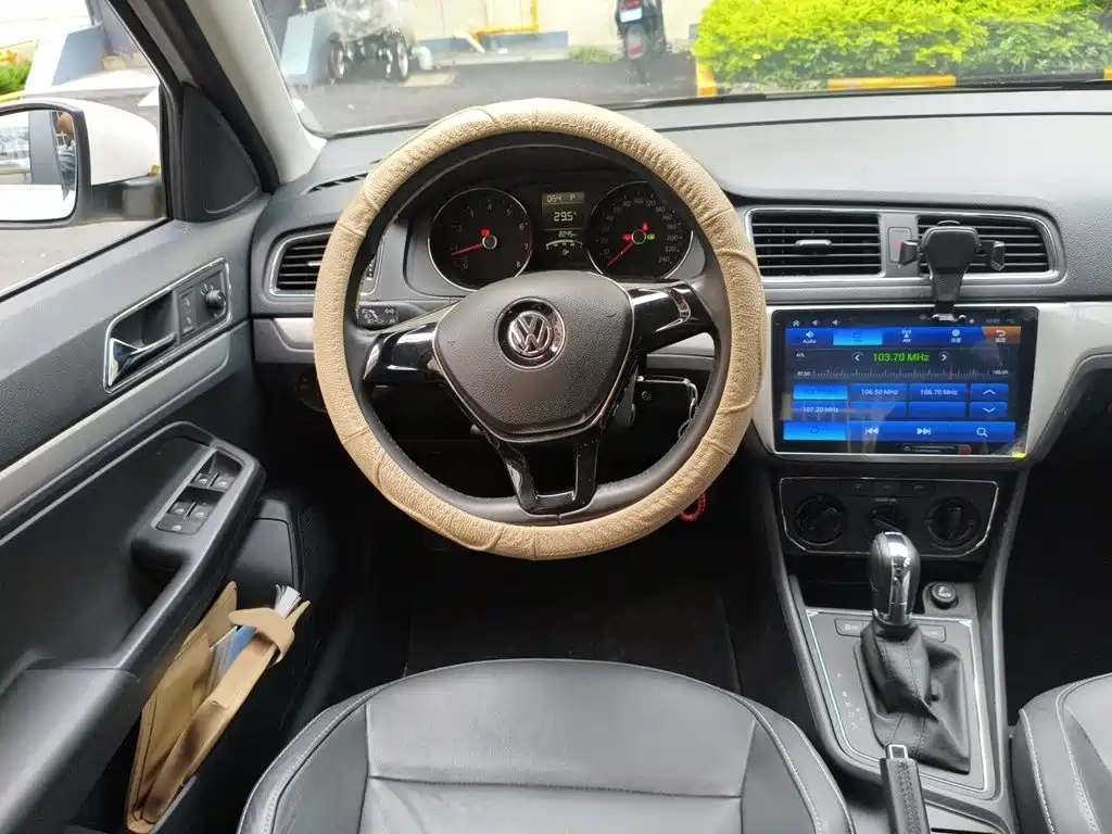 Volkswagen Gran Lavida 2017