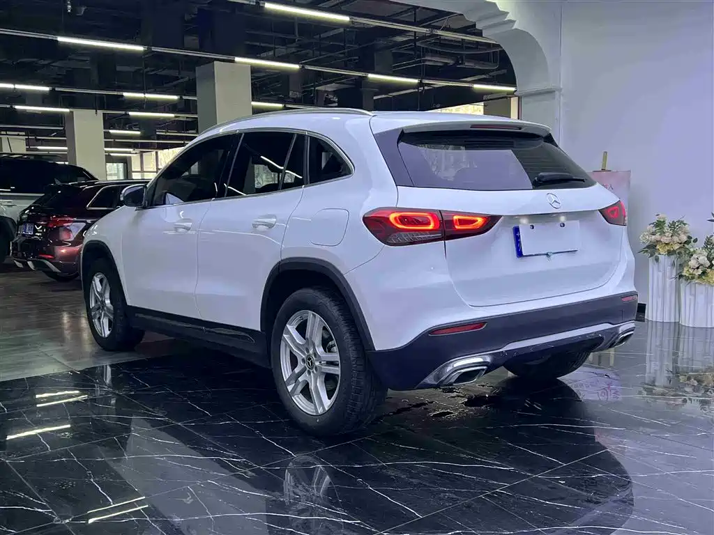 Mercedes-Benz GLA 2022 — фото 17