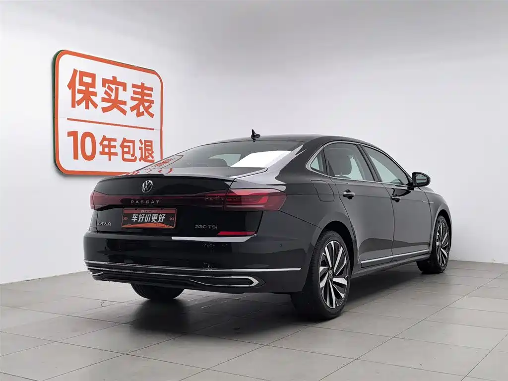 Volkswagen Passat 2022 — фото 2