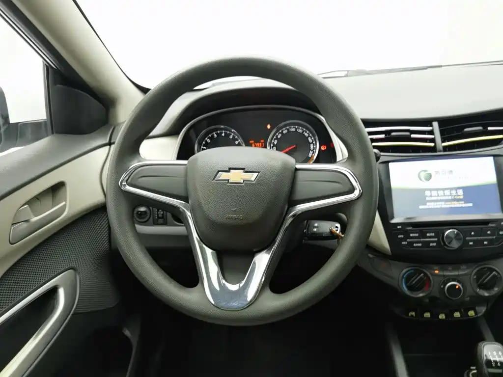 Chevrolet Sail 2015 — фото 11