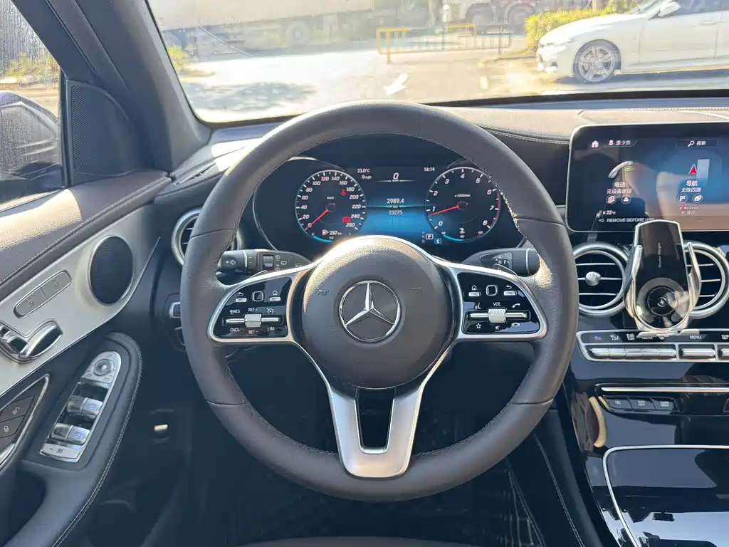 Mercedes-Benz GLC 2022 — фото 10