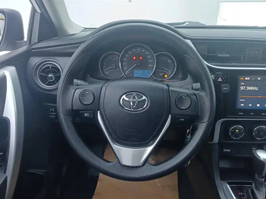 Toyota Levin 2018 — фото 15