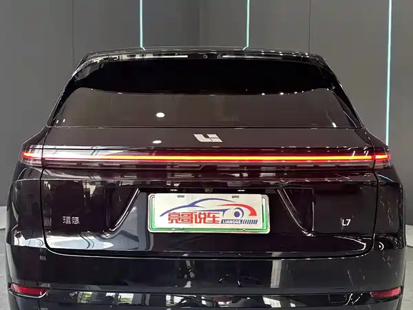 Li Auto L7 2024