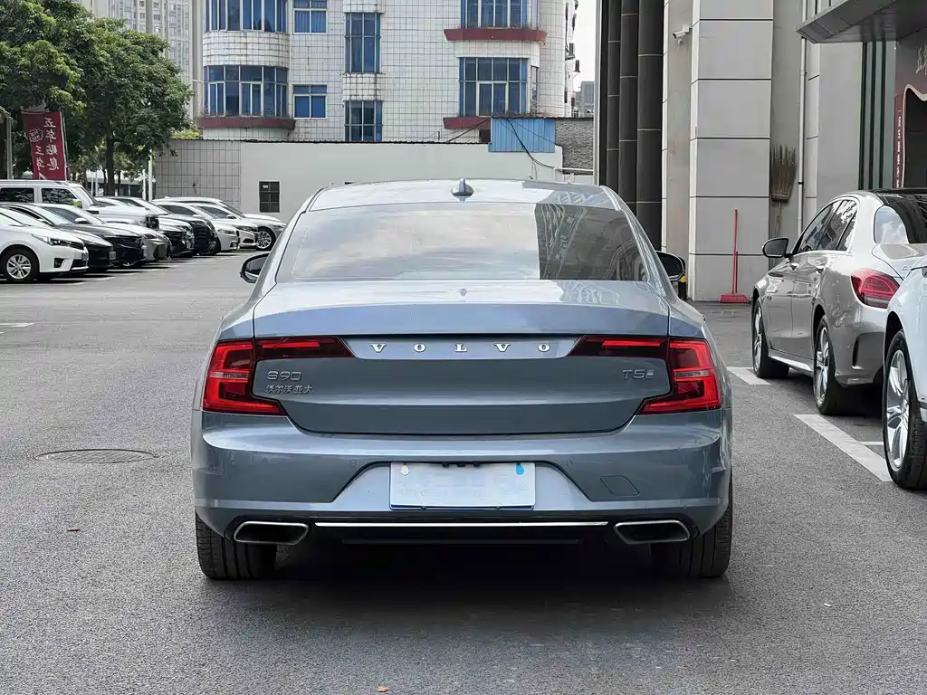 Volvo S90 2019 — фото 9
