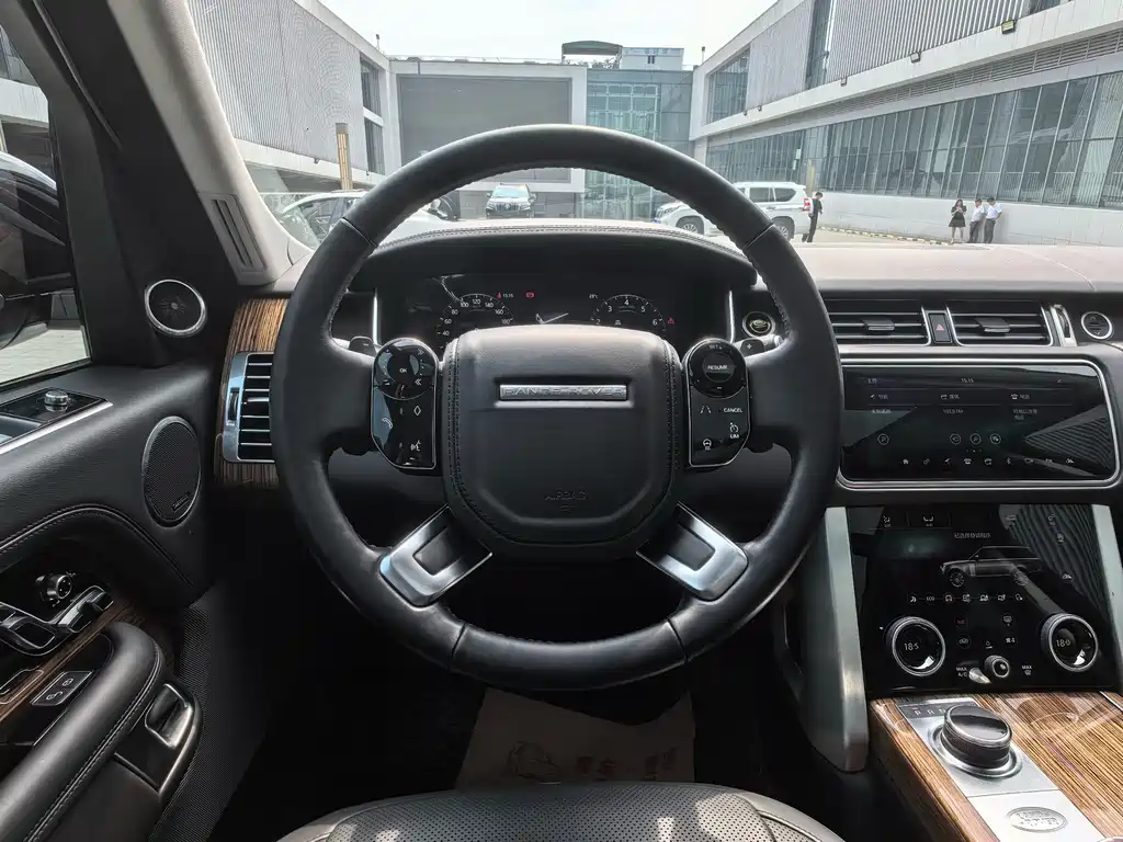 Land Rover Range Rover 2019 — фото 7