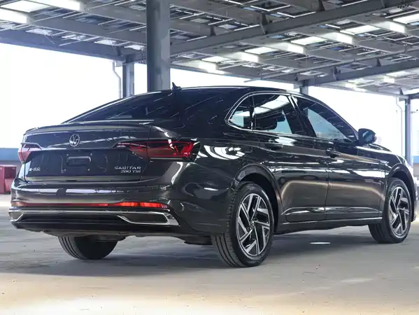 Volkswagen Sagitar 2022