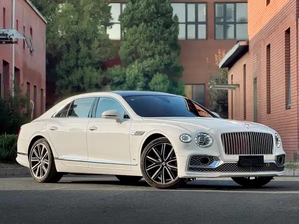 Bentley Flying Spur 2022