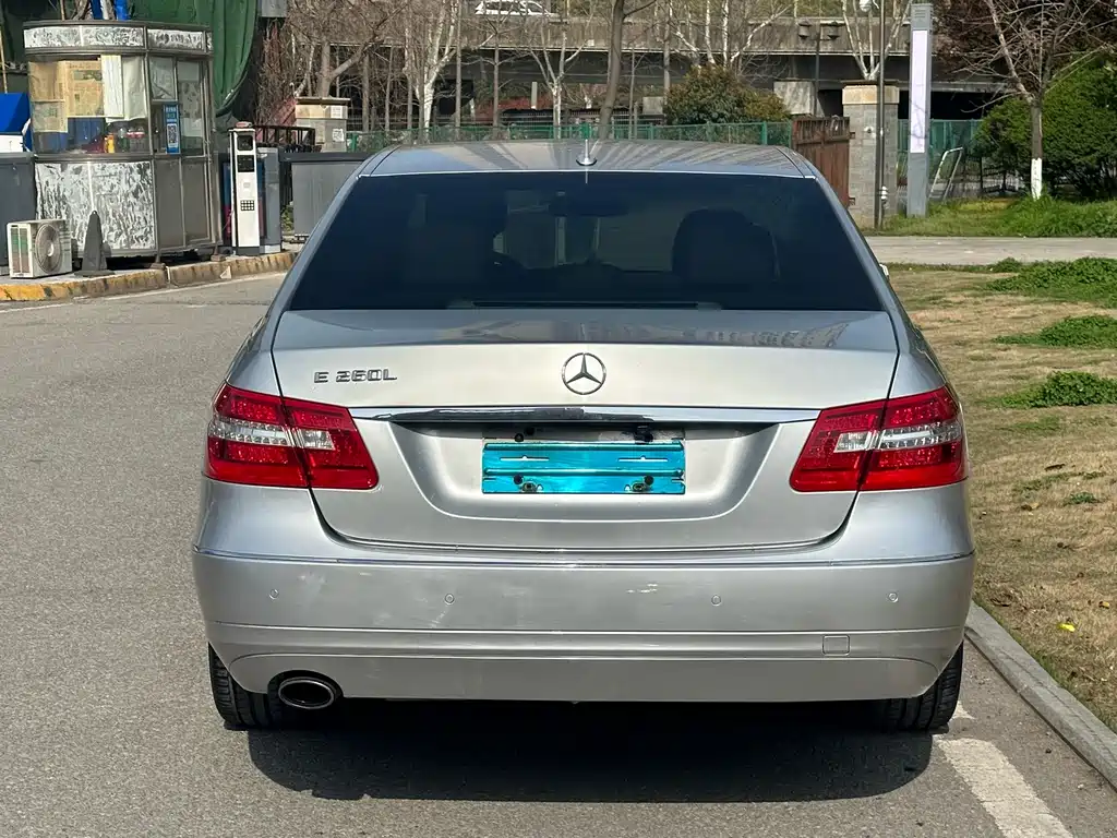 Mercedes-Benz E-Class 2013