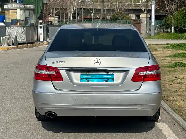 Mercedes-Benz E-Class 2013