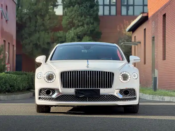 Bentley Flying Spur 2022
