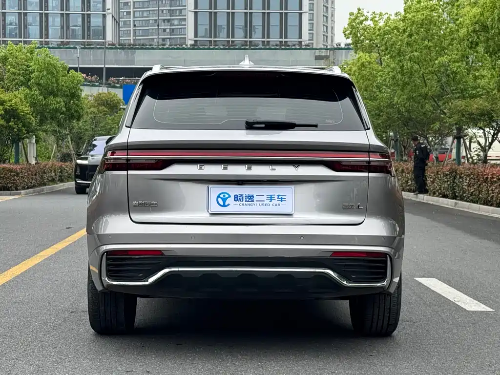 Geely Xingyue L 2022 — фото 4