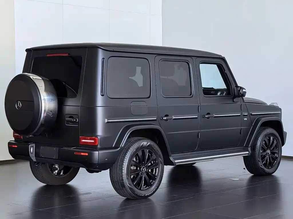 Mercedes-Benz G-Class 2023 — фото 14