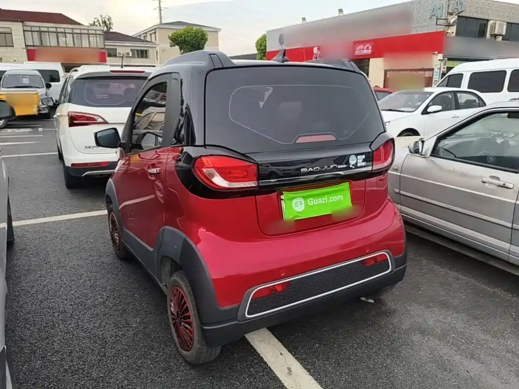 Baojun E100 2020
