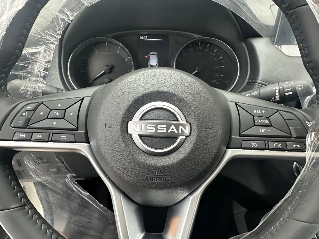 Nissan Qashqai 2025 — фото 15