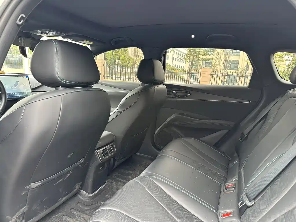 BYD Seal 06 DM-i Wagon 2025 — фото 6