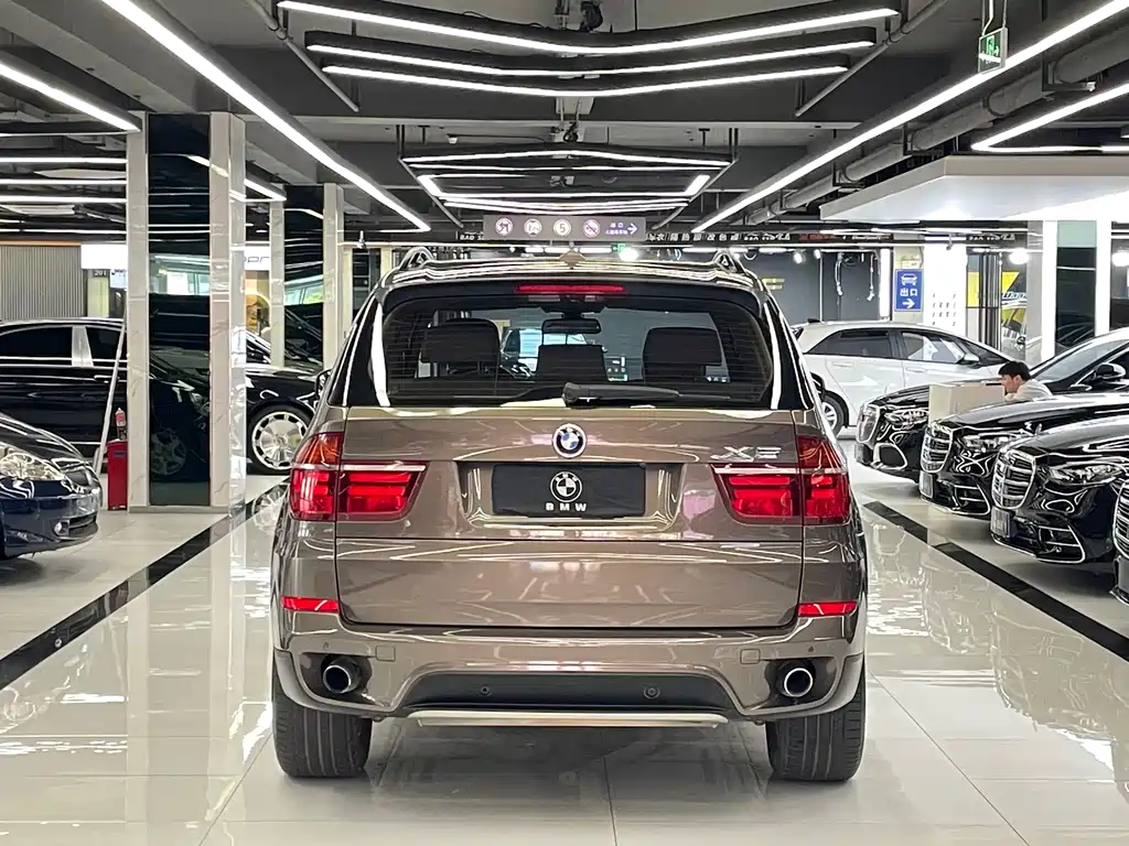 BMW X5 2011 — фото 50