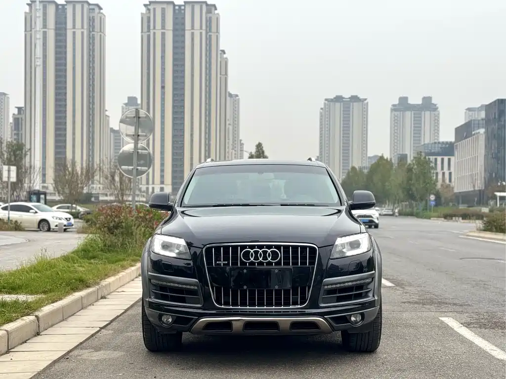 Audi Q7 2014 — фото 2