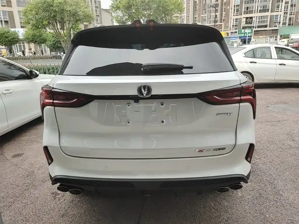 Changan CS75 PLUS 2021 — фото 6