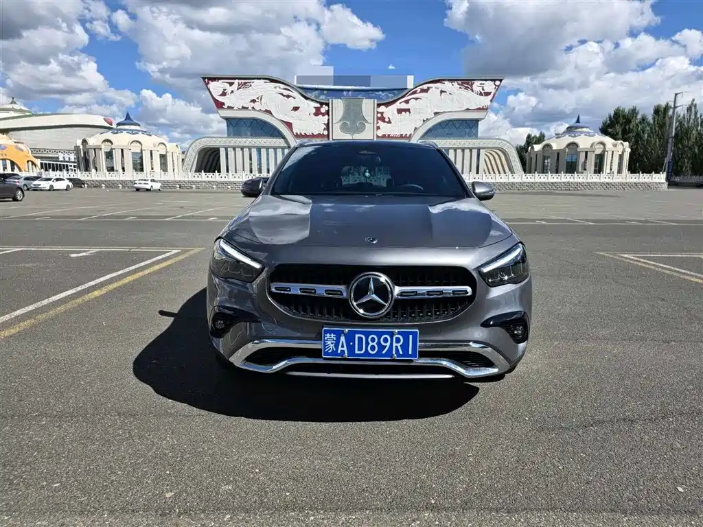 Mercedes-Benz GLA 2024 — фото 2