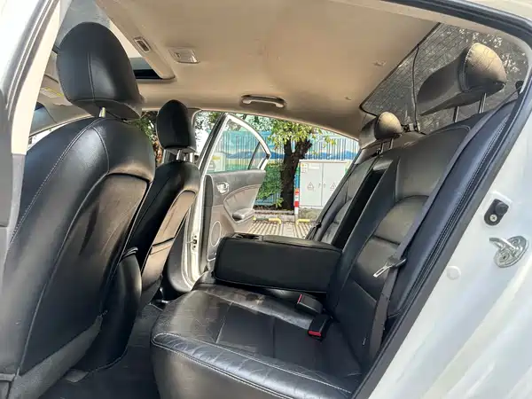 Kia K3 2016