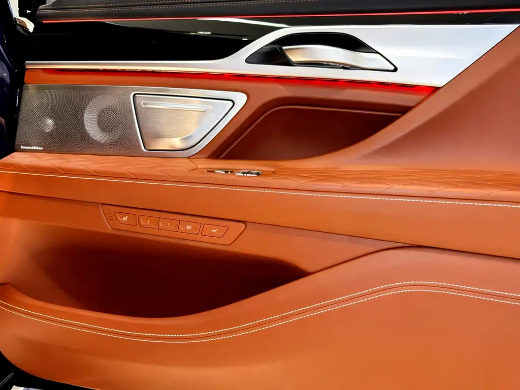 BMW 7 Series 2022 — фото 12