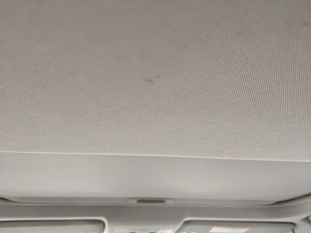 Toyota RAV4 2015 — фото 9