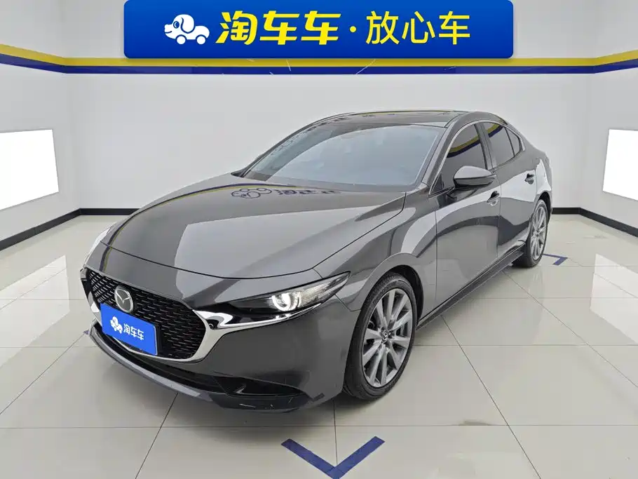 Mazda 3 Axela 2024