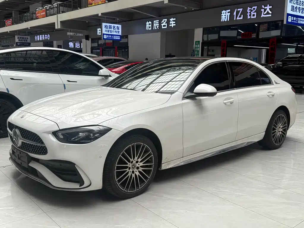 Mercedes-Benz C-Class 2023 — фото 1