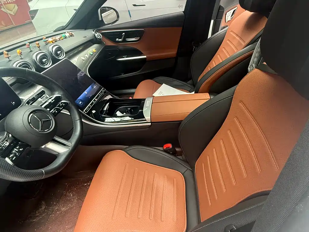 Mercedes-Benz C-Class 2023 — фото 5
